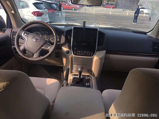 2019款丰田酷路泽4000中东版 陆巡4.0L现车优惠购