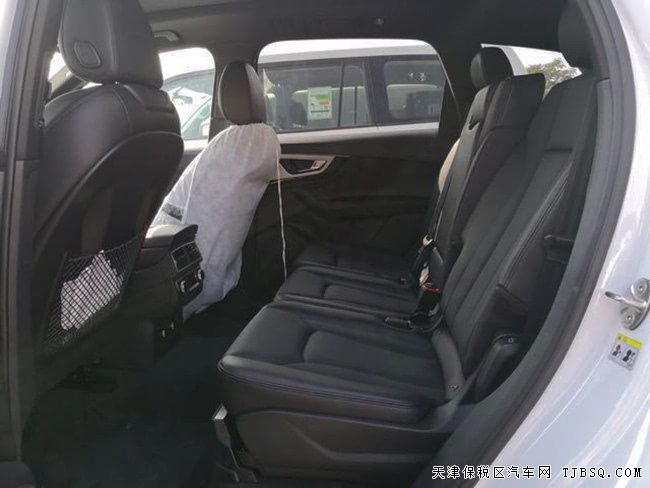 18款奥迪Q7加规版 全景天窗/驾驶辅助包/20轮现车71.5万
