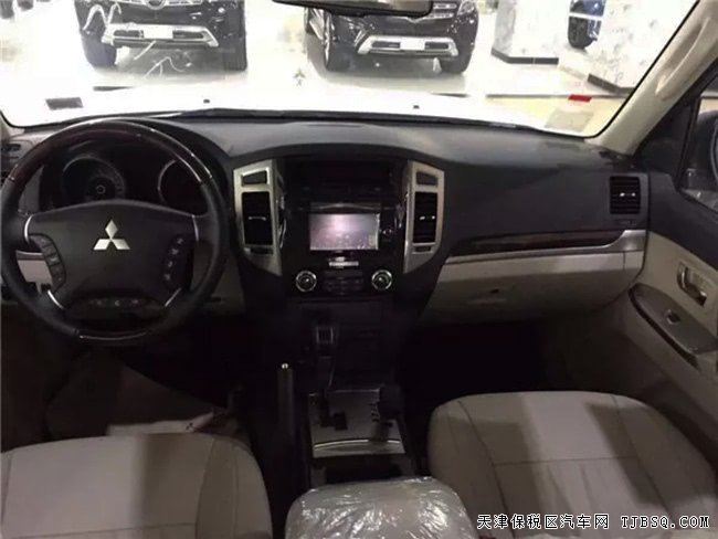 2018款三菱帕杰罗V97中东版 平行进口车惠满津城