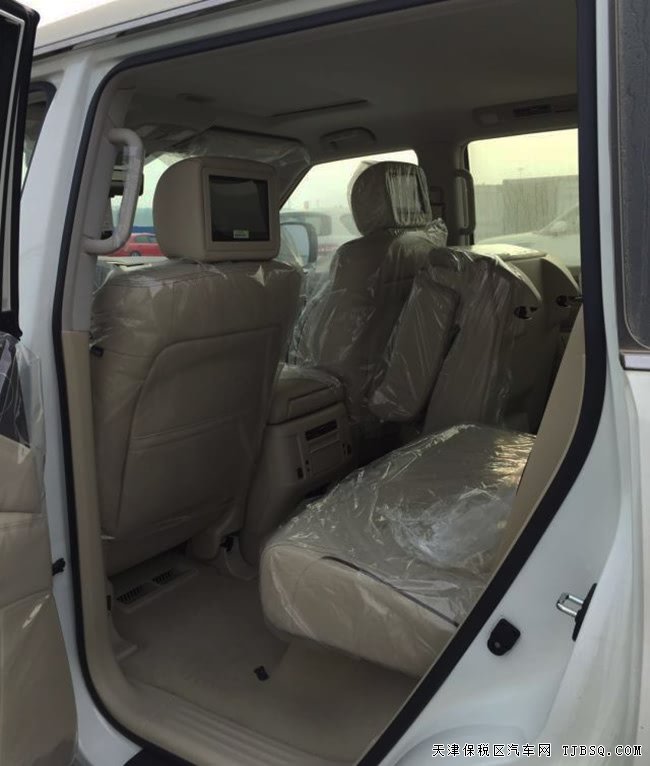 2018款日产途乐Y62中东版 18轮/豪华包/天窗现车51.5万