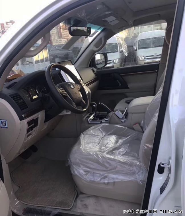 18款丰田酷路泽4000中东版 绞盘/天窗/后挂现车69.5万