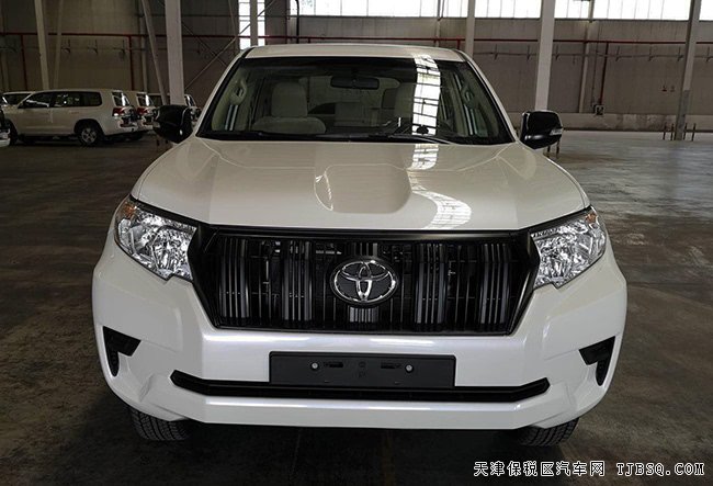 2019款丰田普拉多2700中东版 后挂备胎/17轮现车43.6万