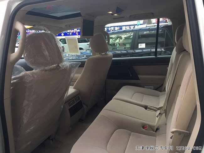 2019款丰田酷路泽4000中东版 18轮/天窗/吸顶现车68.5万