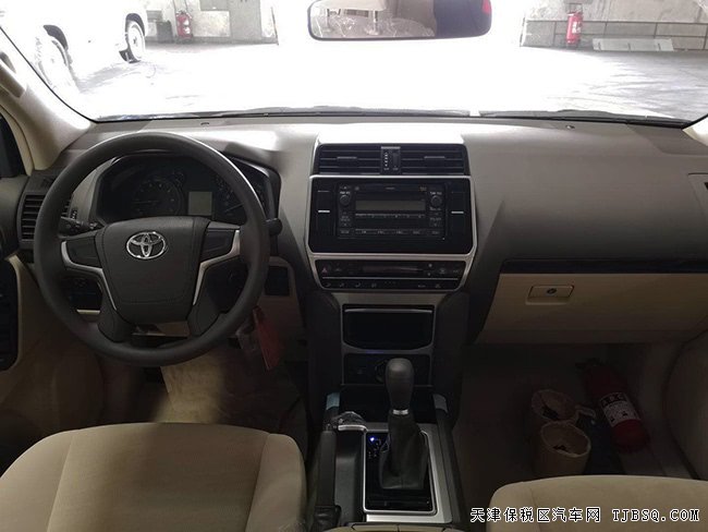 19款丰田霸道2700中东版 17轮/后挂备胎/7座现车43.6万