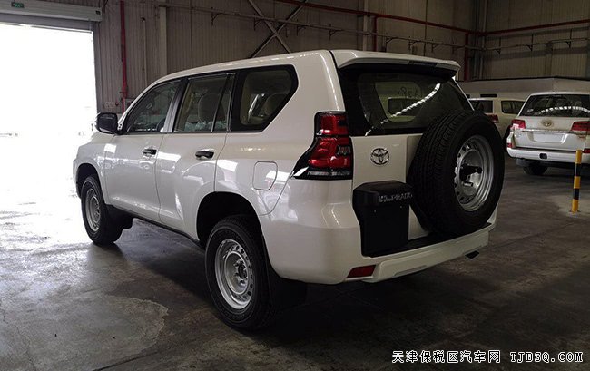19款丰田霸道2700中东版 17轮/后挂备胎/7座现车43.6万