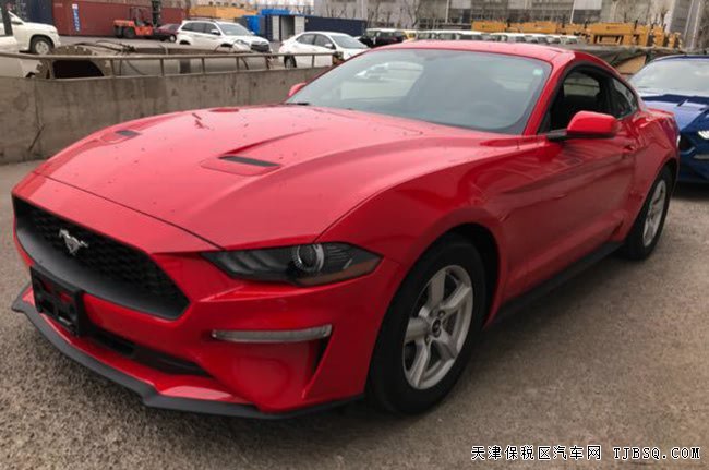 2018款福特野马2.3T加规版 经典肌肉跑车现车热销