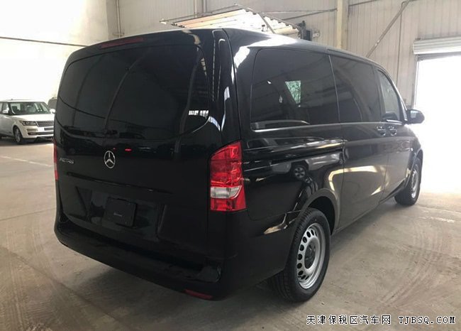 2018款奔驰METRIS美规版 金属漆/舒适包/电动门现车40万