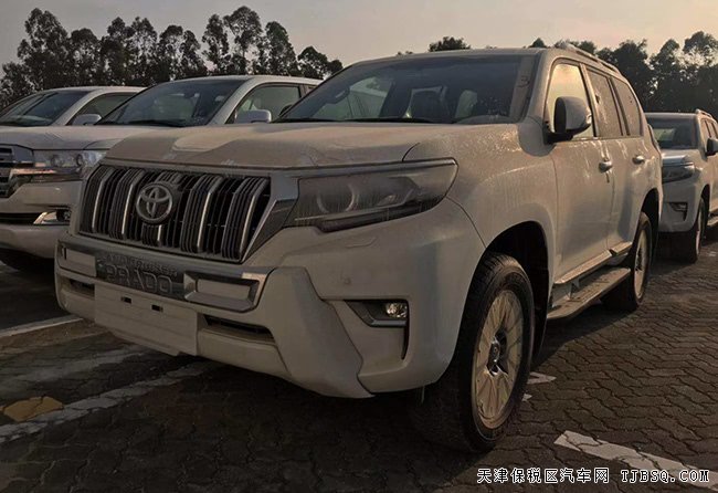 2018款丰田霸道4000中东版 9气囊/18轮/真皮现车64.5万