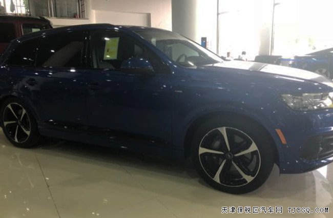 17款奥迪Q7加规版科技型 21轮/后娱/驾驶增强包现车86万
