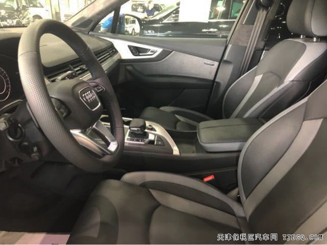 17款奥迪Q7加规版科技型 21轮/后娱/驾驶增强包现车86万