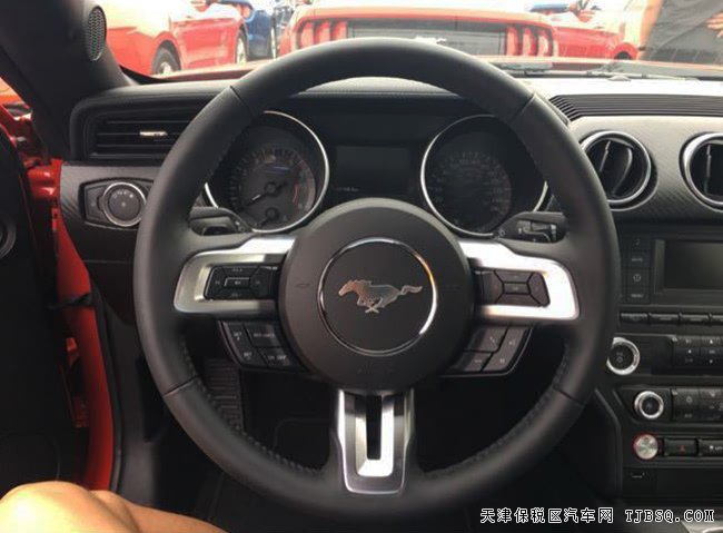 平行进口车福特野马2.3T加规版 18款现车优惠精选