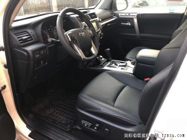 2018款丰田超霸加规版TLD 10气囊/20轮/七座现车55.8万