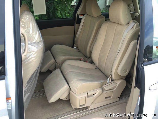 18款丰田普瑞维亚中东版 双天窗/7座/双电动门现车38万