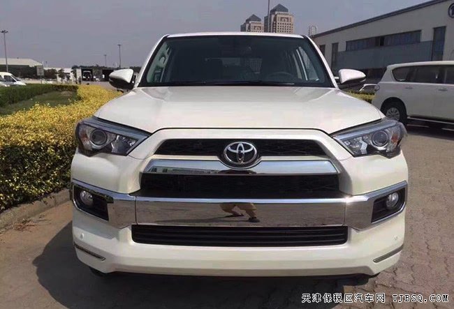 2018款丰田超霸LTD加规版 10气囊/20轮/七座现车55.5万