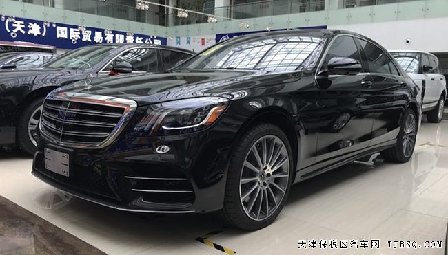 18款奔驰S560加规版 20轮/小桌板/智能驾驶包现车186万