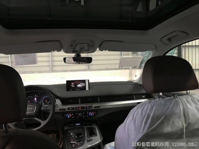 2018款奥迪Q7欧规版2.0T 全景天窗/18轮/五座现车54万购