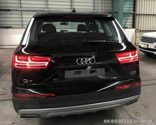 2018款奥迪Q7欧规版2.0T 全景天窗/18轮/五座现车54万购