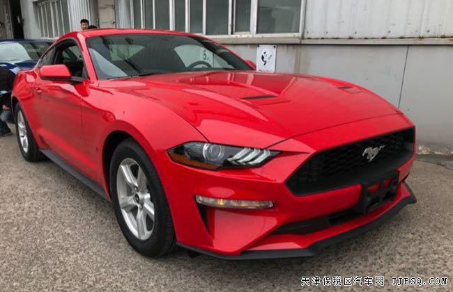 平行进口18款福特野马2.3T加规版 经典肌肉跑车现车28万