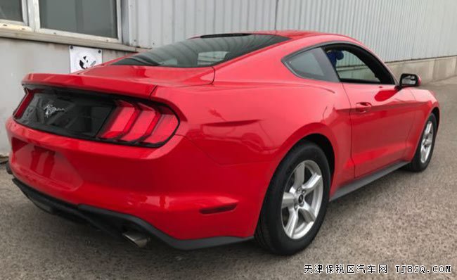平行进口18款福特野马2.3T加规版 经典肌肉跑车现车28万