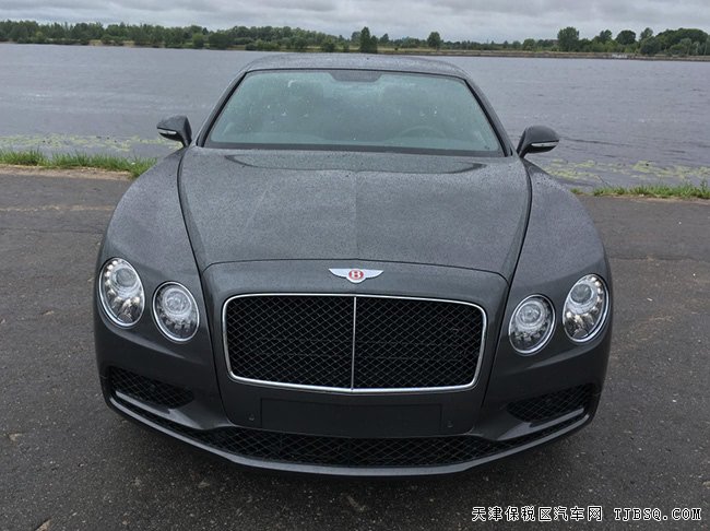 2017款宾利飞驰V8S欧规版 21轮/舒适包/穆勒包现车256万