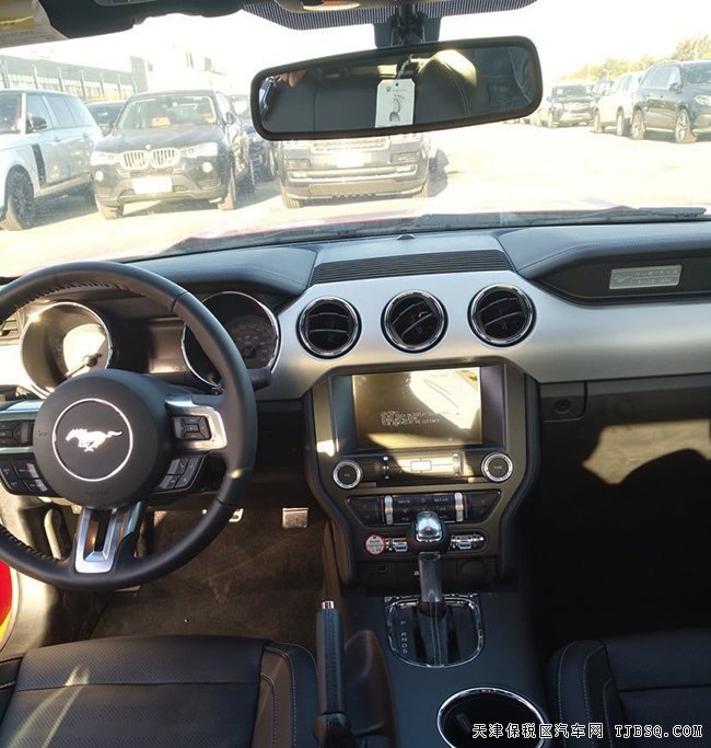 17款福特野马2.3T墨西哥版 18轮/氙灯/400米遥启31.5万