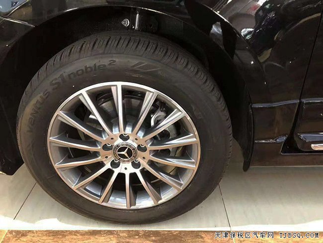 18款奔驰METRIS美规版 17轮/智能座椅/小桌板现车68.5万