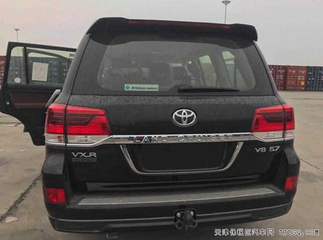 2018款丰田酷路泽5700中东版 VXR限量顶配现车125万优享