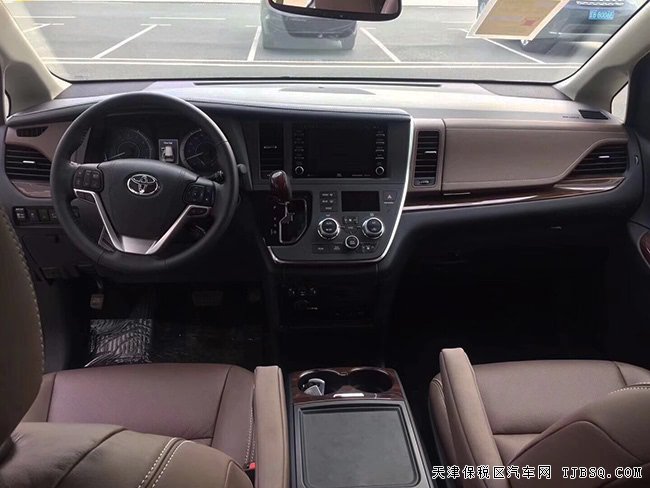 18款丰田塞纳3.5L四驱顶配版 环影/双天窗/雷测现车58万