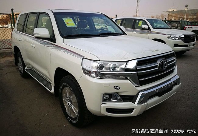2019款丰田酷路泽4000中东版 7座/天窗/前小杠现车69万