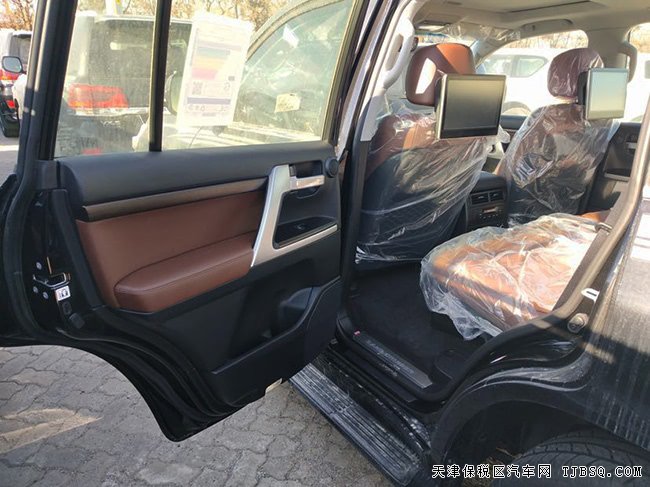 19款丰田酷路泽5700中东版 12气囊/20轮/雷测现车127万