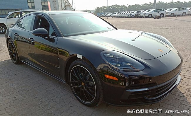 2018款保时捷Panamera4S加规版 经典轿跑优惠走俏