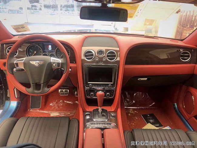 18款宾利飞驰V8S欧规版 5座/21轮/天窗/舒适包现车255万