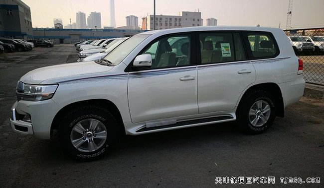 2019款丰田酷路泽4000中东版 陆巡4000尽享折扣