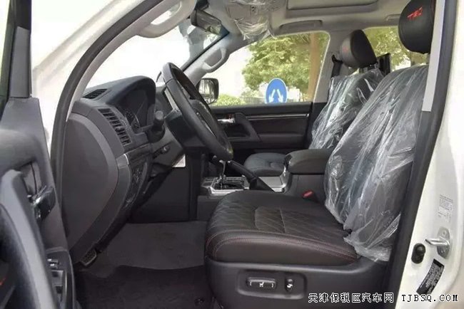 2019款丰田酷路泽4500中东版 4.5T柴油版优惠购