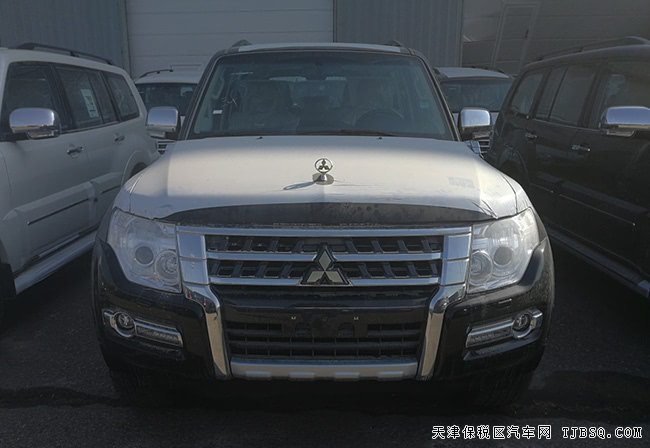 2018款三菱帕杰罗V97中东版 18轮/8气囊/双差现车34.8万