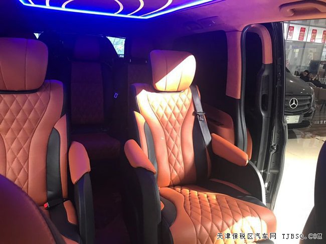 2018款奔驰METRIS美规版 17轮/金属漆/电动门现车53.5万