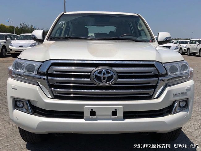 2018款丰田酷路泽4600中东版 18轮/遥启/天窗现车85.8万