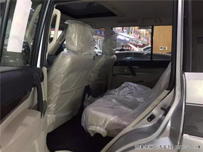 2018款三菱帕杰罗V97中东版 平行进口优享经典