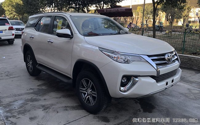 2018款丰田穿越者2700中东版 7座/3气囊/17轮现车29.8万