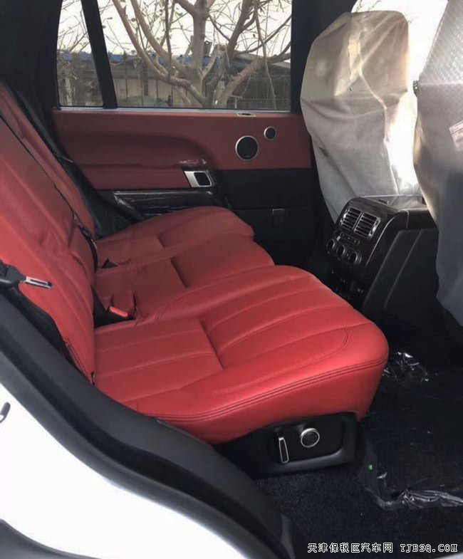 17款路虎揽胜柴油创世加长版 21轮/4座/全景现车144万