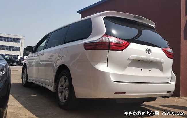 2018款丰田塞纳3.5L两驱版 7座/雷测/电动门现车44.5万
