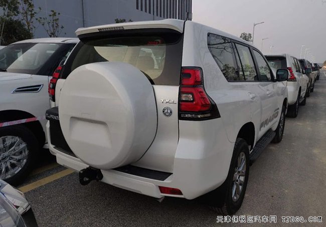 2019款丰田普拉多4000中东版 后挂/18轮/天窗现车60.5万