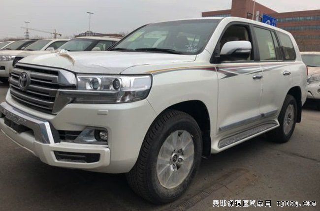 18款丰田酷路泽4600中东版 18轮/天窗/前小杠现车83.3万