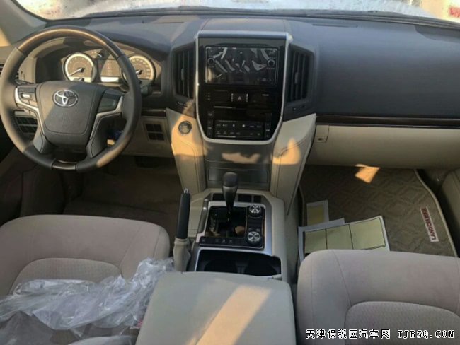19款丰田酷路泽4000中东版 8气囊/后挂/天窗现车68.8万