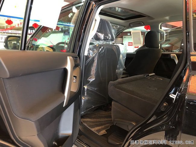 2019款丰田普拉多2700中东版 7座/天窗/金属漆现车43万