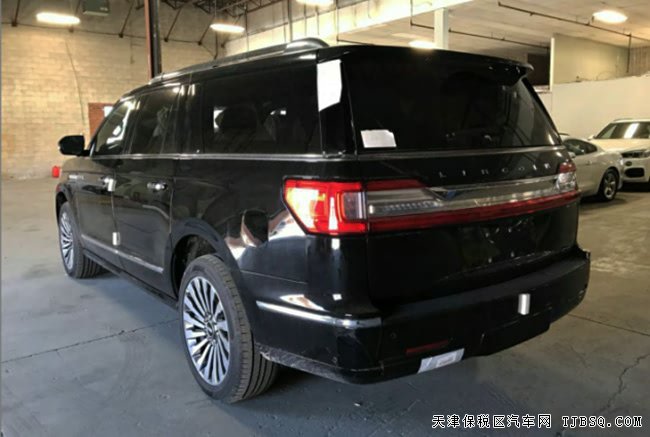 2018款林肯领航员3.5T加规版 22轮/全景/雷测现车116万