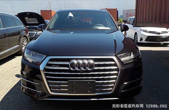 平行进口车18款奥迪Q7加规版 天津港现车绚丽来袭