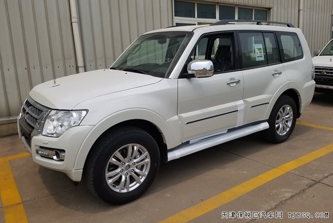 18款三菱帕杰罗V97中东版 8气囊/18轮/双差速锁现车33万