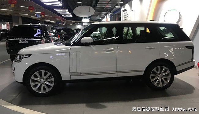 17款路虎揽胜3.0T柴油VOGUE版 二代/20轮/全景现车107万