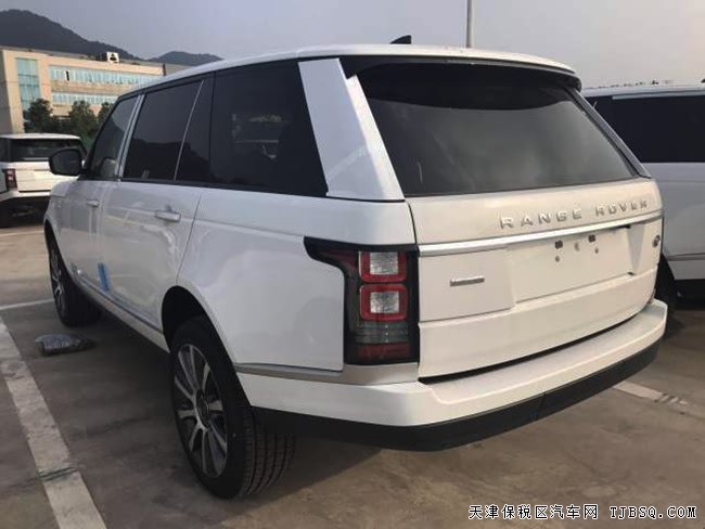 17款路虎揽胜3.0T柴油创世加长版 平行进口现车143万购